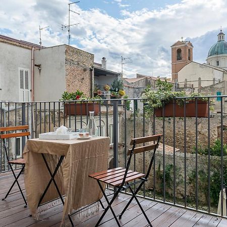 Torre Della Loggia - Dimora Storica - Ortona Bed & Breakfast Luaran gambar