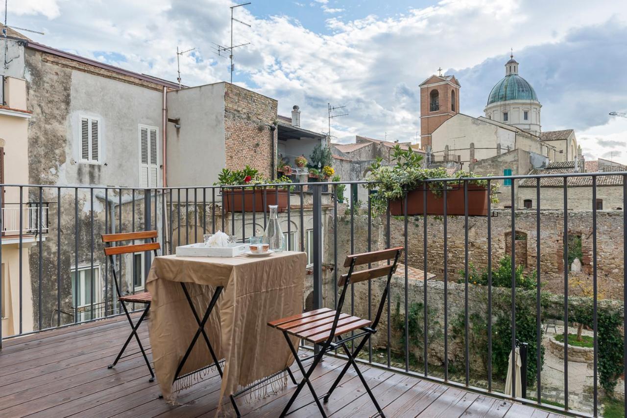 Torre Della Loggia - Dimora Storica - Ortona Bed & Breakfast Luaran gambar