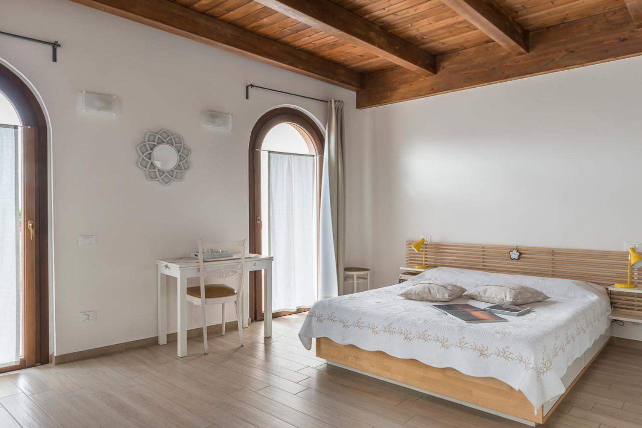 Torre Della Loggia - Dimora Storica - Ortona Bed & Breakfast Luaran gambar